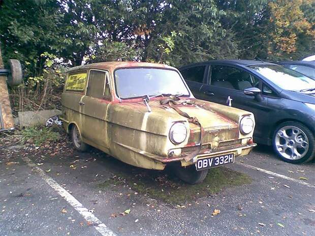 Трёхколёсные автомобили Reliant Regal