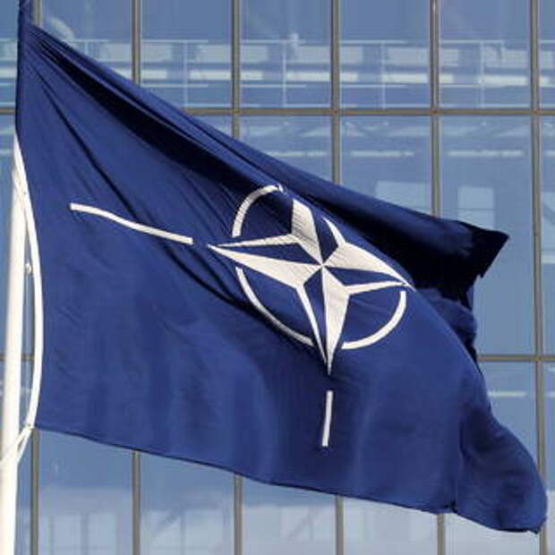 Правительство Франции призывает прекратить включение новых стран в НАТО