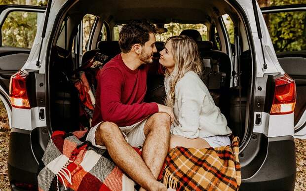 Ночевка в машине.