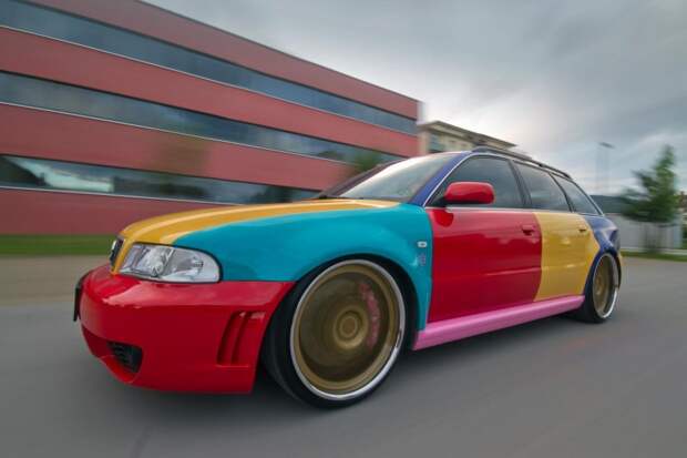 Разноцветная Audi A4 B5 в стиле Harlequin Harlequin, audi, тюнинг