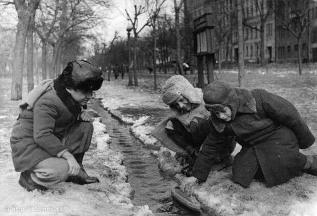 Самодельные игрушки советского детства ( 24 фото) СССР, история, своими руками, сделай сам, факты