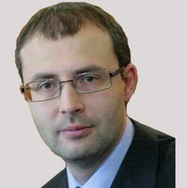 Губернатора Чукотки Романа Копина после контакта с больным COVID-19 госпитализировали с температурой и пневмонией