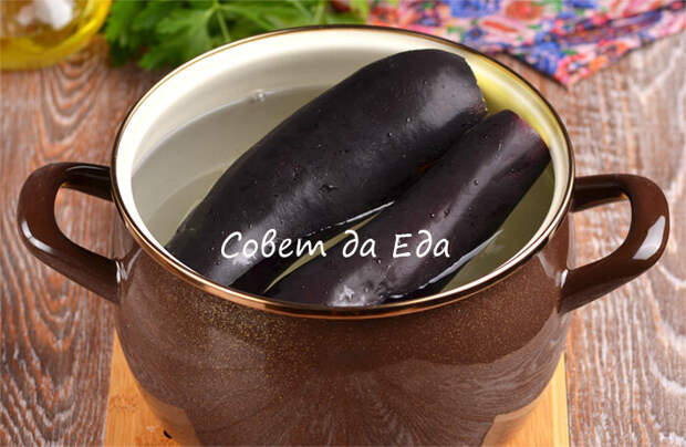 Пожалуй, это лучший рецепт быстро маринованных баклажанов без рассола. Покажу однин простой прием, за счет которого баклажаны быстро маринуются.-2