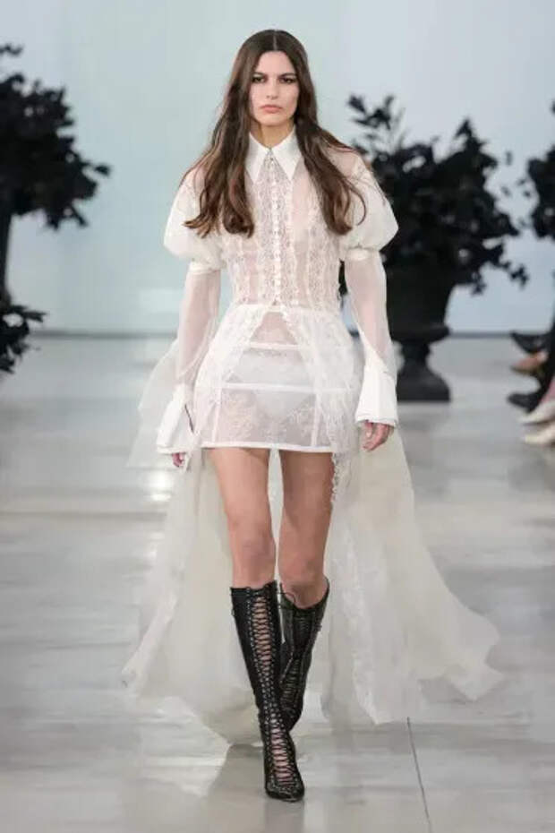 Blumarine осень-зима — 2025/Фото: Daniele Oberrauch/Gorunway.com