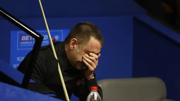 Любитель обыграл пятикратного чемпиона мира О'Салливана на ЧМ по снукеру