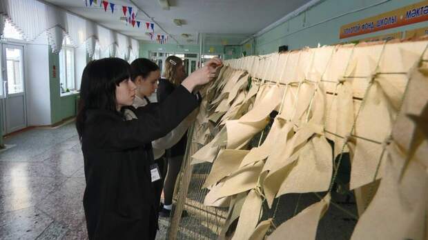 В Нижнекамске открылся новый пункт плетения маскировочных сетей для военнослужащих СВО