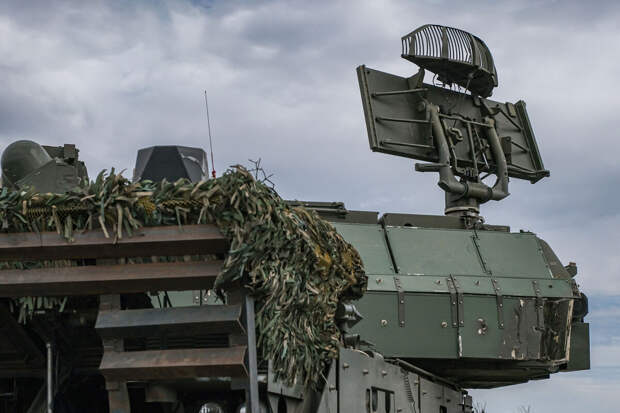 Минобороны: силы ПВО за сутки сбили три авиабомбы ВСУ и 217 беспилотников