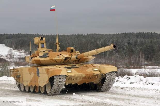 Полковник Баранец объяснил, как Россия будет использовать «танковый кулак»