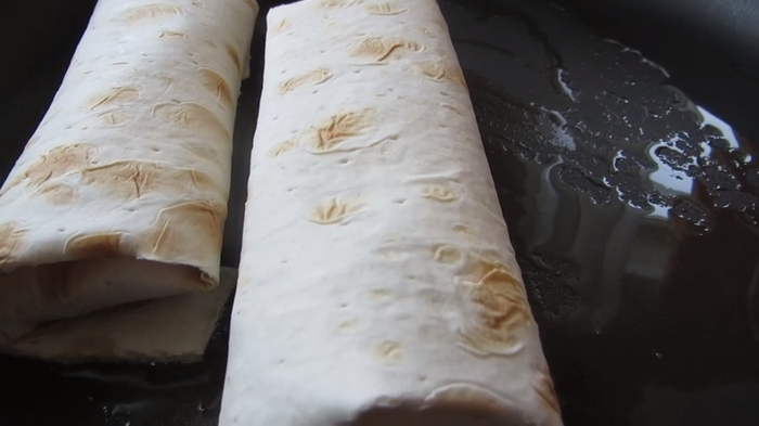 Бананы с шоколадом в лаваше Завтрак, Вкусно, Бананы в лаваше, Другая кухня, Рецепт, Видео рецепт, Длиннопост, Готовим дома, Еда, Видео
