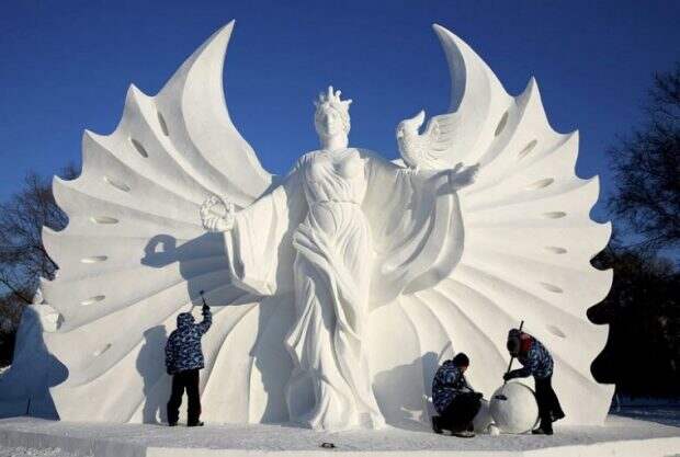 Снежная скульптура в Китае