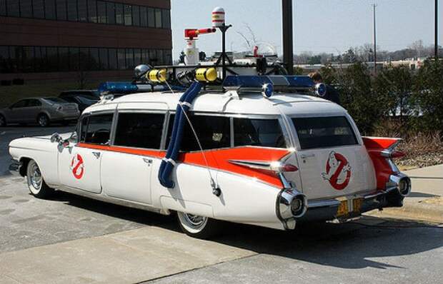 ghostbusters-car-610x392