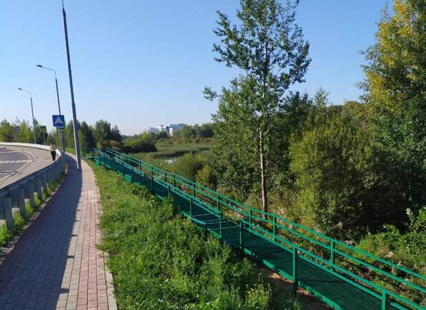 Спуск в парк «Долгие пруды» в Северном оборудовали пандусом Фото предоставлено управой