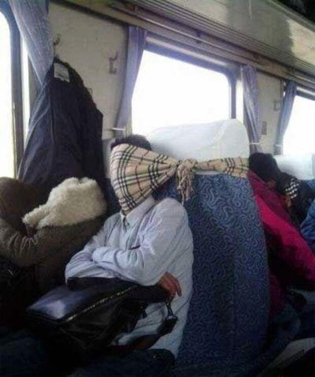 Когда едешь в поезде сидя трое суток