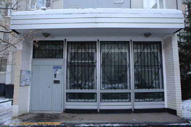 1-й подъезд, дверь на месте / Фото: Ярослав Чингаев, «Юго-Восточный курьер»