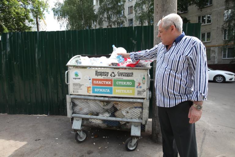 Раздельный сбор мусора в Лосинке/фото ЗБ
