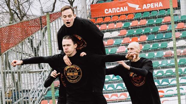 WINLINE стал генеральным партнером медиафутбольного клуба «Амкал»