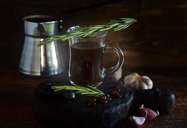 Странный вариант приготовления кофе очень популярен в Турции. /Фото: gastronom.ru
