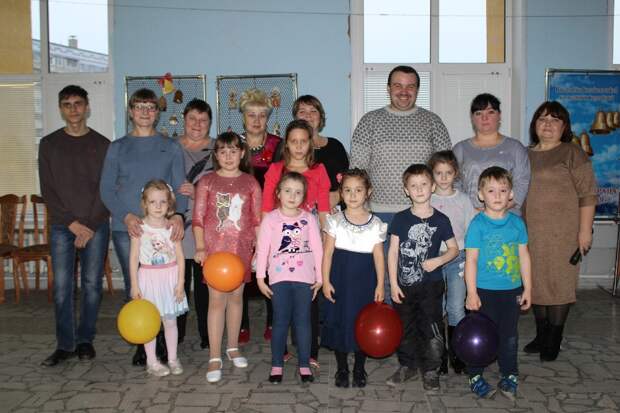 Юных жителей Сасова приглашают на детские дискотеки