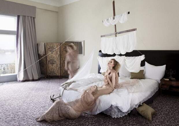 Фотография: Сны наяву: сюрреалистичные миры фотографа Хелен Собиральски №14 - BigPicture.ru