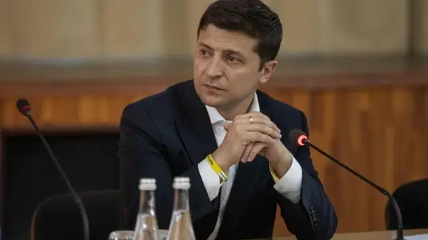 Советник Зеленского назвал «никем» новых депутатов Рады