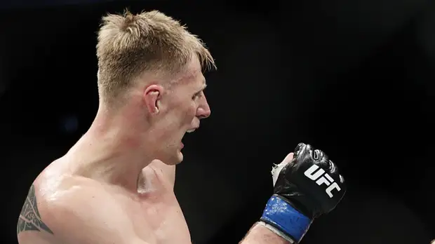 Боец UFC оценил шансы Волкова на завоевание титула чемпиона промоушена
