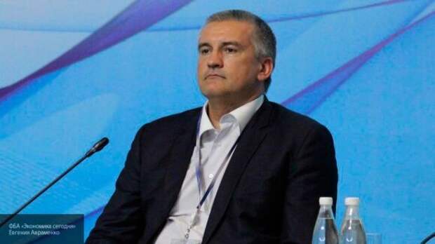 Аксенов назвал провокацией вброс NBC об "украинских подразделениях" в Крыму Аксенов назвал провокацией вброс NBC об "украинских подразделениях" в Крыму