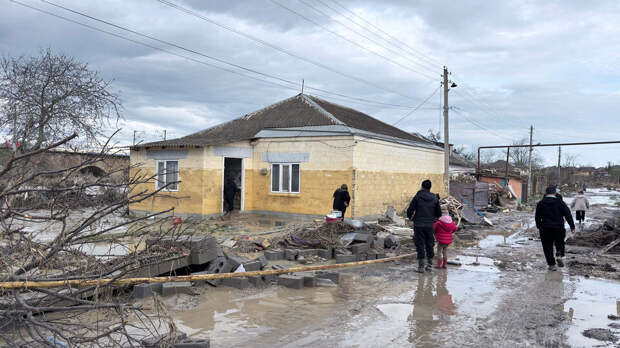 Восстановлено электроснабжение 95% пострадавших от стихии потребителей Дагестана