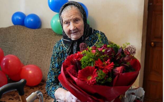В Спасском районе отметила 100 лет ветеран Зоя Селянская