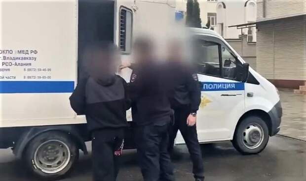 Подростка арестовали за обслуживание SIM-бокса мошенников в Северной Осетии