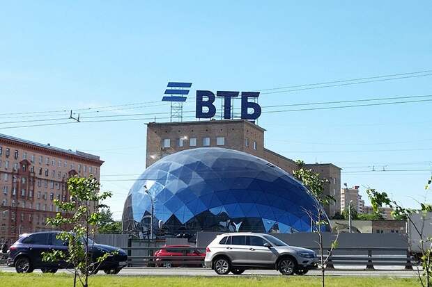 ВТБ: банки в 2021 году выдадут по ипотеке порядка 5,5 трлн рублей