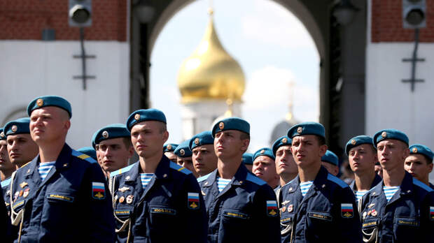 Как один пьяный гопник унизил всех десантников Как один пьяный гопник унизил всех десантников