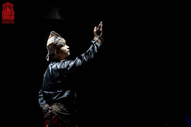 В Рязани «Свидания на Театральной» начались с индонезийской легенды о любви