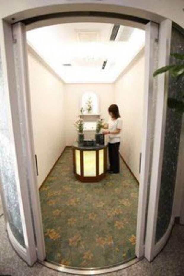 В Японии открыли отель для мёртвых