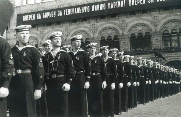 1935 год СССР, демонстрации, мир труд май, парад, первомай, фото