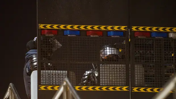 Шесть блокпостов установили вокруг столицы Казахстана