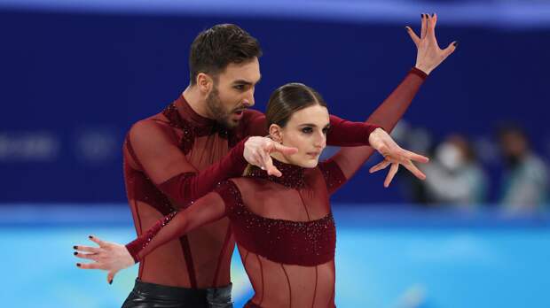 Пападакис: Сизерон — это не тема моей книги, она написана не против него