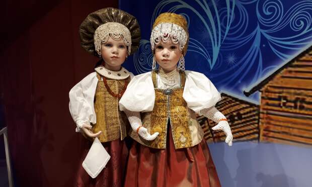 В Архангельске начала работу выставка уникальных авторских кукол