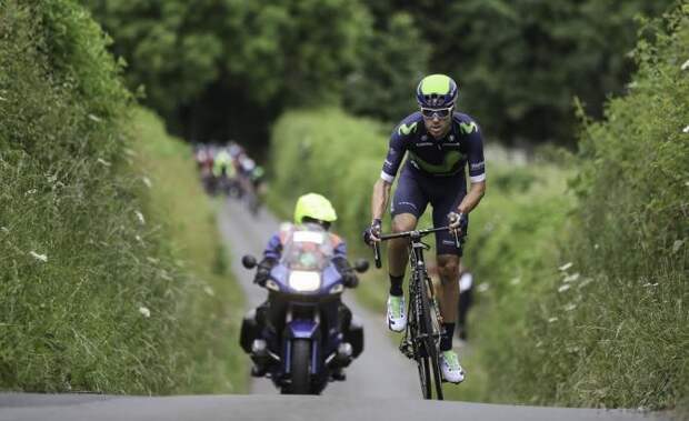 Alex Dowsett (Movistar) (фото: Simon Wilkinson / SWpix.com)