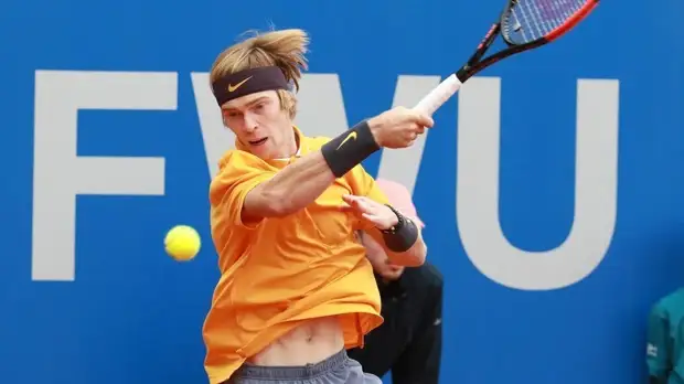 Рублёв уступил Куэрри во втором круге Уимблдона