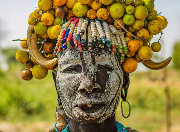 Причудливая красота женщин эфиопских племен
