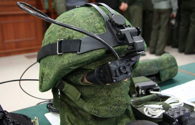 Helmet_monitor_tsniitochmash35.jpg