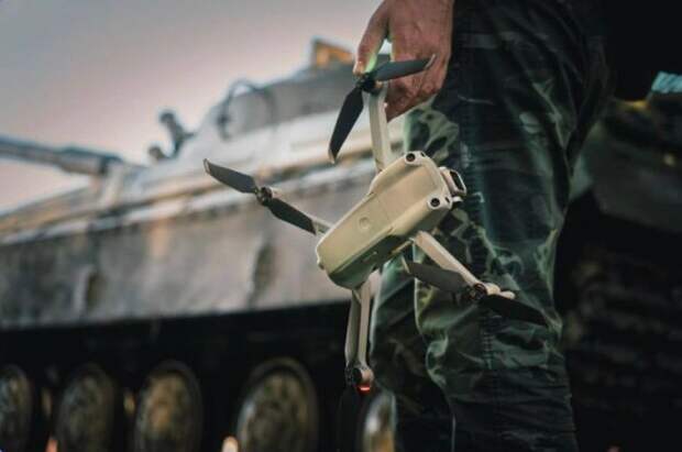 Массовый удар дронов: 52 украинских БПЛА сбиты над российскими регионами