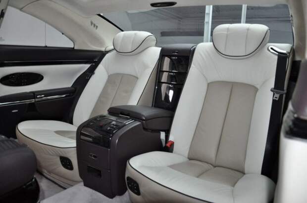 Эксклюзивный Maybach, который якобы делали для ливийского революционера, выставили на продажу