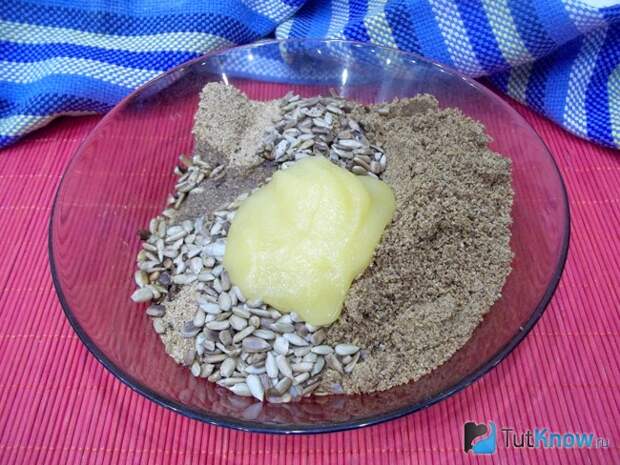 К продуктам добавлен мед и растительное масло