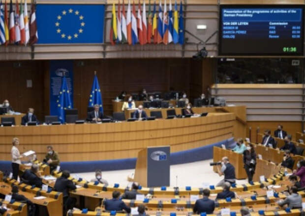 Европарламент не признал Лукашенко президентом и настаивает на санкциях