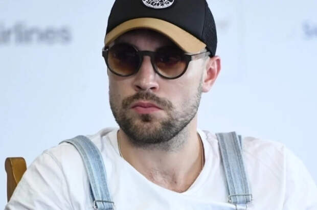 Актер Антон Филипенко назвал символом Нового года фильм «Один дома»