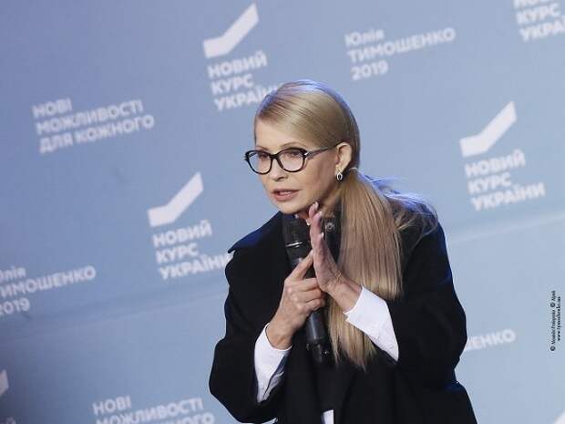 «Людей превратили в рабов»: Тимошенко раскритиковала Зеленского за «расправу с Украиной»