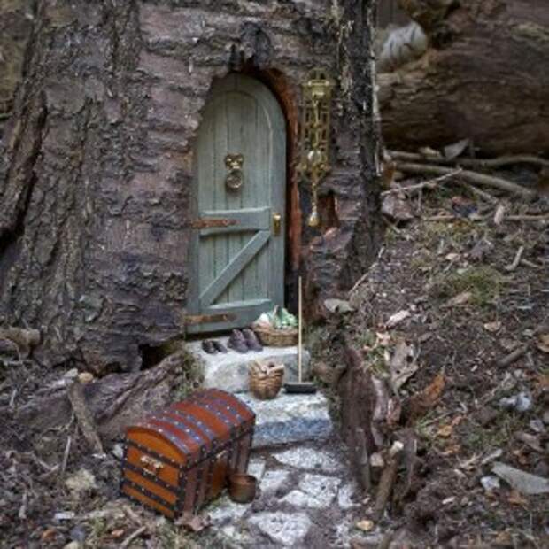 деревянная дверь для садовых фей 08