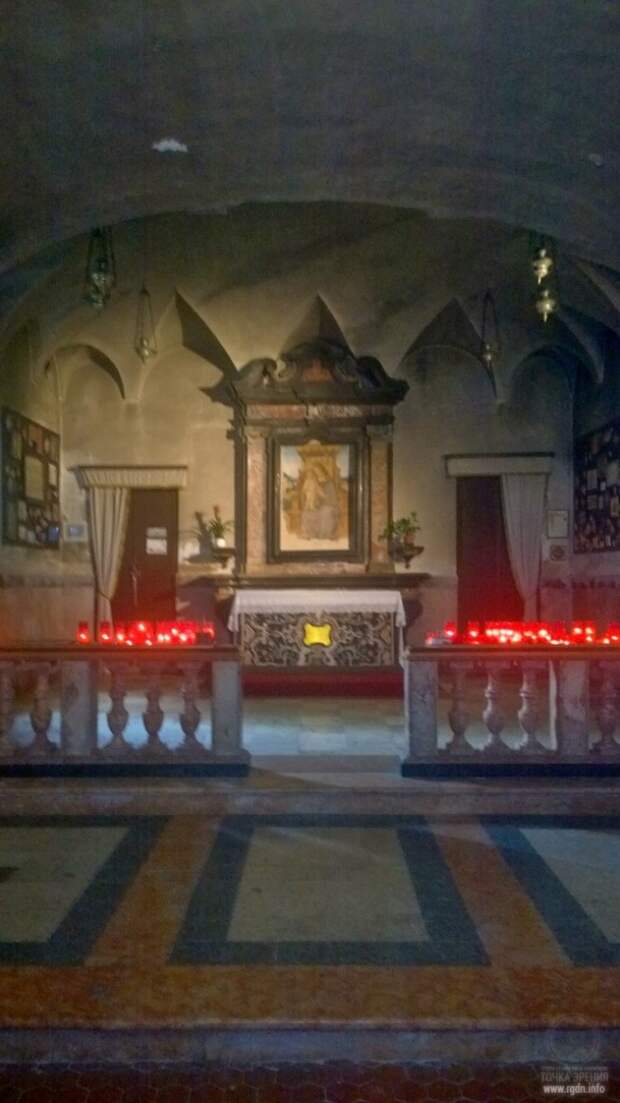 церковь «Санта Мария алла Фонтана» (Santa Maria аlla Fontana) в Италии
