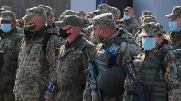 Минобороны Украины подтвердило сдачу в плен более 200 «азовцев»*